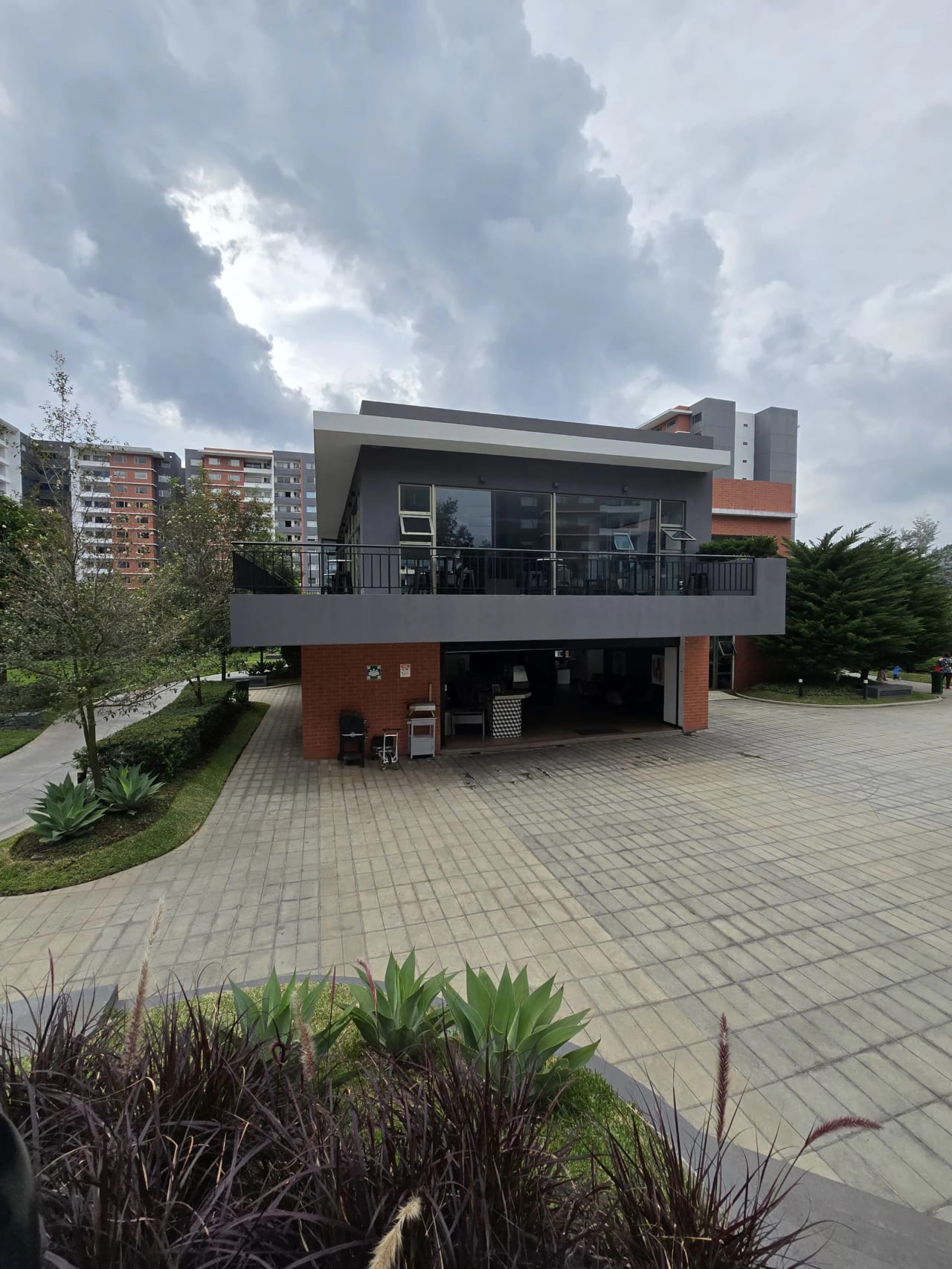 Se Alquila Apto. Segheria, Zona 14. — Apartamento en Alquiler en Segheria, Zona 14, Guatemala, Ciudad — foto 2 de 17