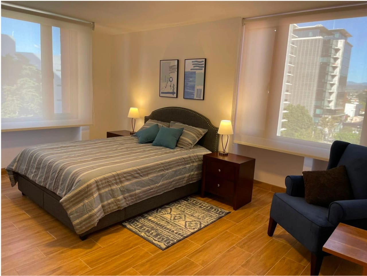 Se Aquila Apto. Amueblado Villa Real, Zona 10. — Apartamento en Alquiler en Villareal, Zona 10, Guatemala, Ciudad — foto 4 de 10