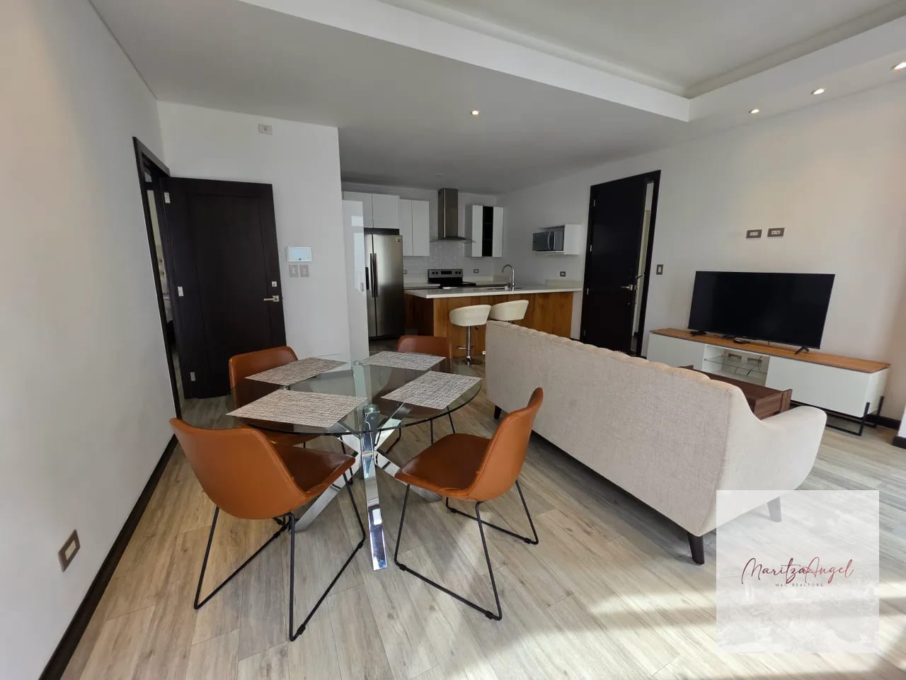 ALQUILER DE APARTAMENTO AMUEBLADO EN ZONA 16 - Image 3
