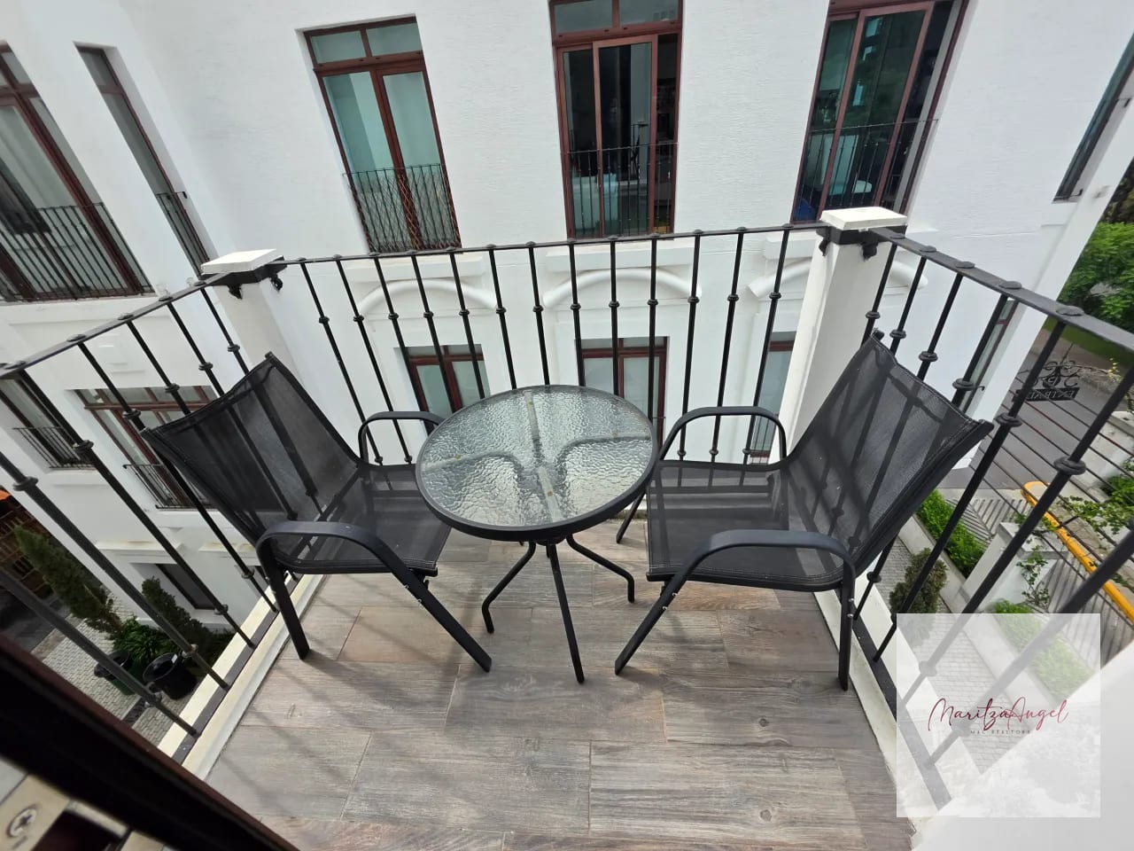ALQUILER DE APARTAMENTO AMUEBLADO EN ZONA 16 - Image 1