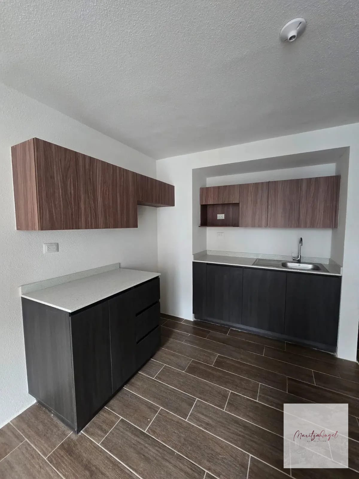 Apartamento en Renta Zona 6 Cumbres del Pedregal — Apartamento en Alquiler en Zona 6, Guatemala, Ciudad — foto 12 de 17
