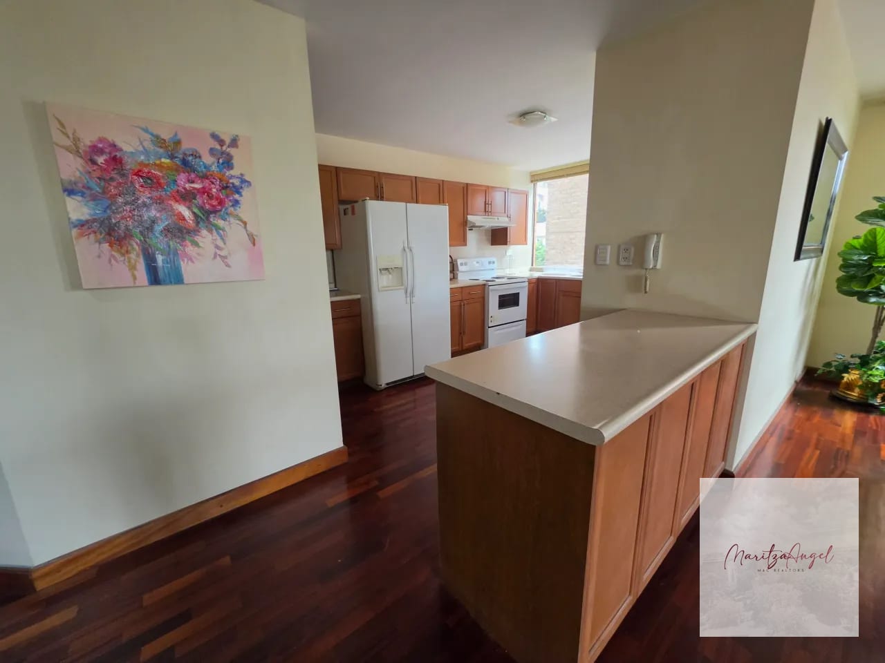 Alquiler de Apartamento Amueblado E Zona 14 — Apartamento en Alquiler en Almeira, Zona 14, Guatemala, Ciudad — foto 6 de 17