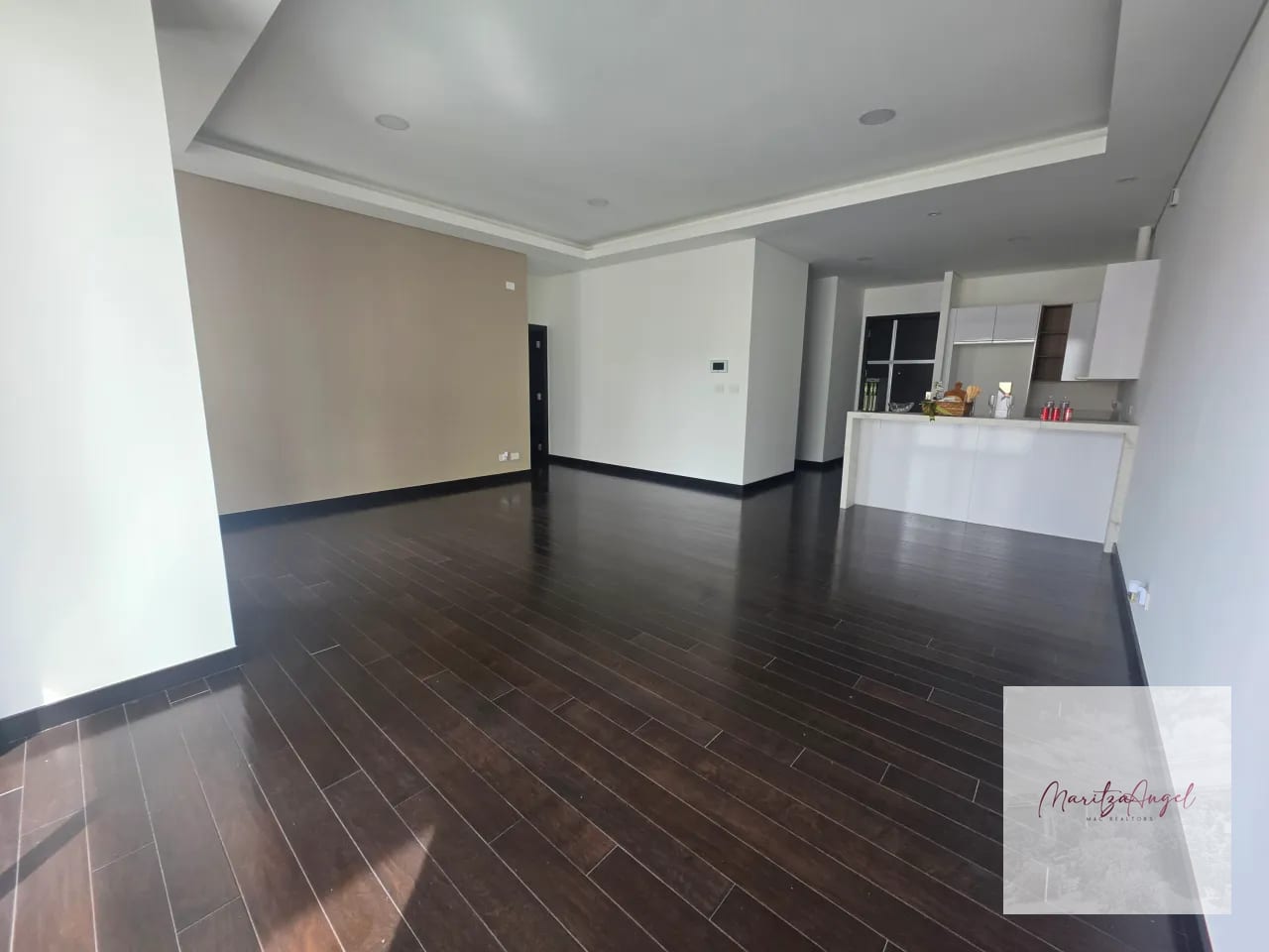 Renta de Apartamento en Zona 16 — Apartamento en Alquiler en Zona 16, Guatemala, Ciudad — foto 3 de 13