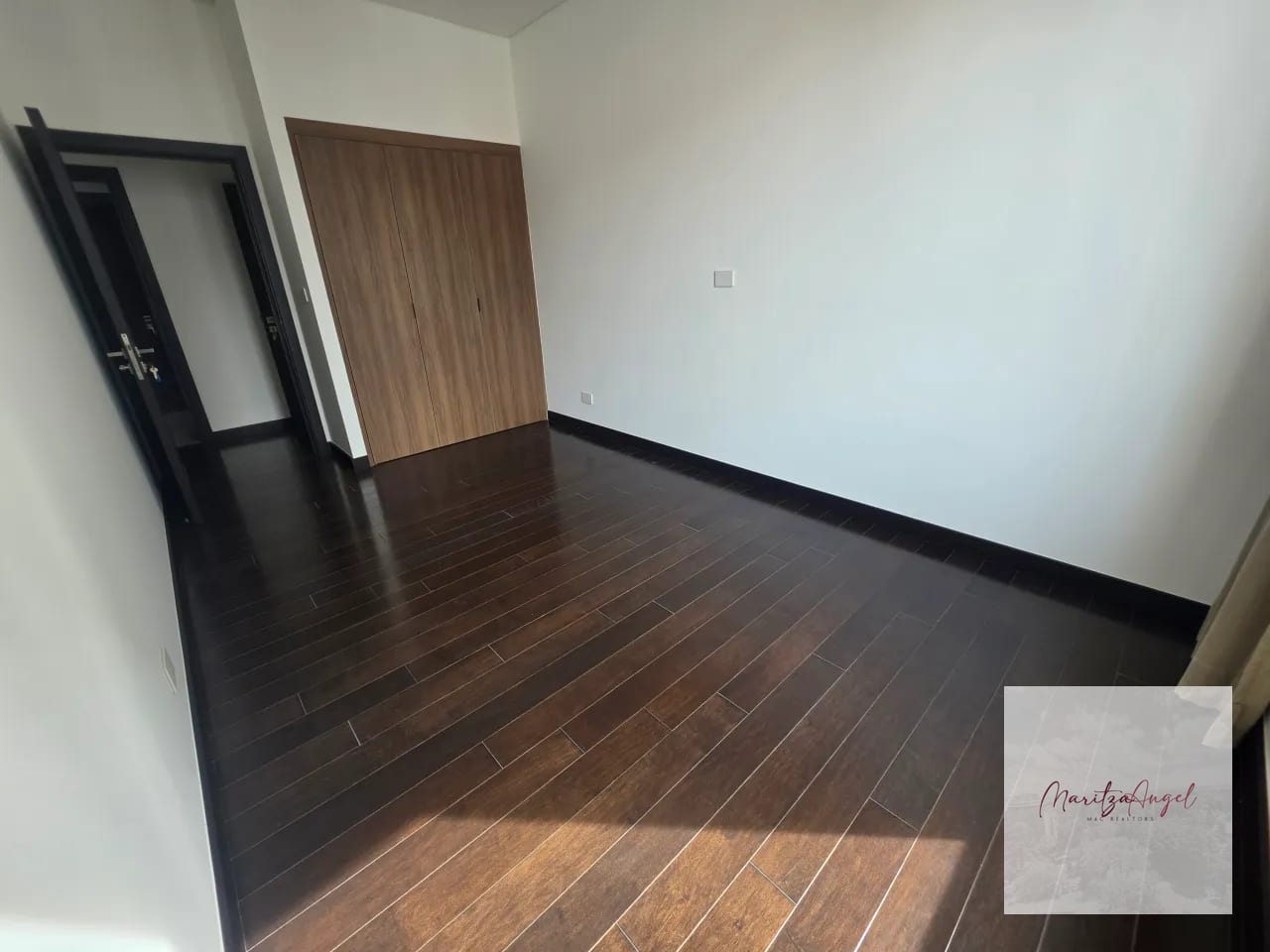Renta de Apartamento en Zona 16 — Apartamento en Alquiler en Zona 16, Guatemala, Ciudad — foto 7 de 13