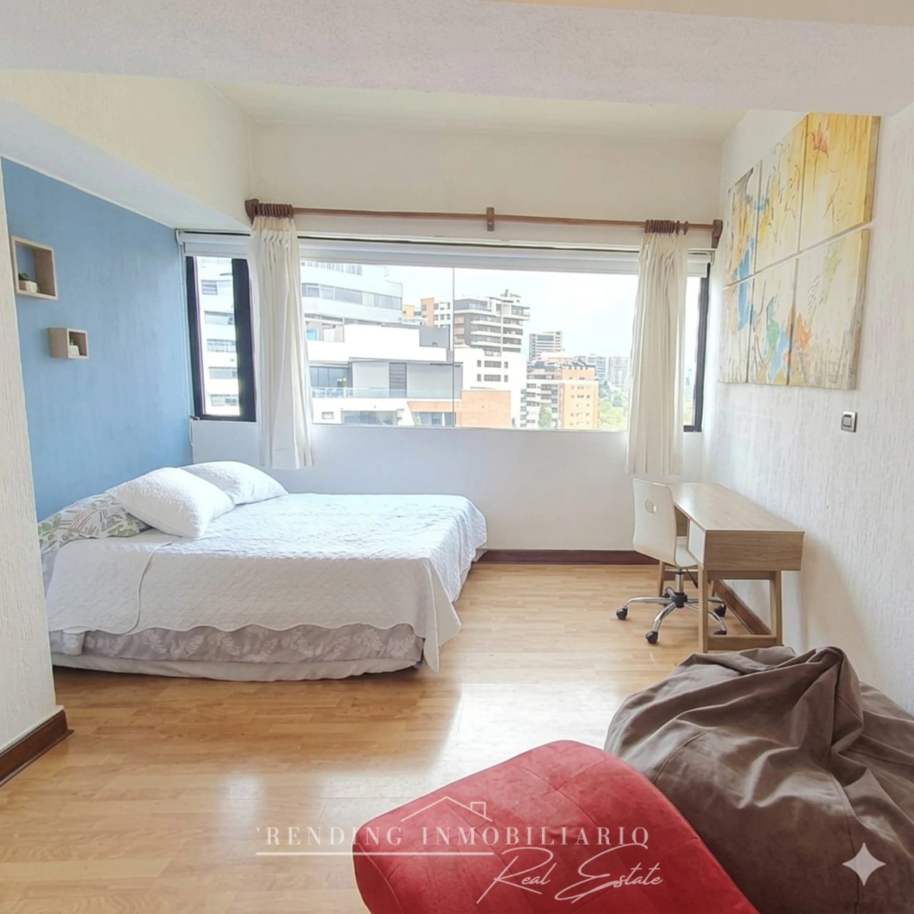 Apartamento amueblado en renta zona 14 edificio Premiere Club de 3 hab — Apartamento en Alquiler en Premiere Club, Zona 14, Guatemala, Ciudad — foto 9 de 14