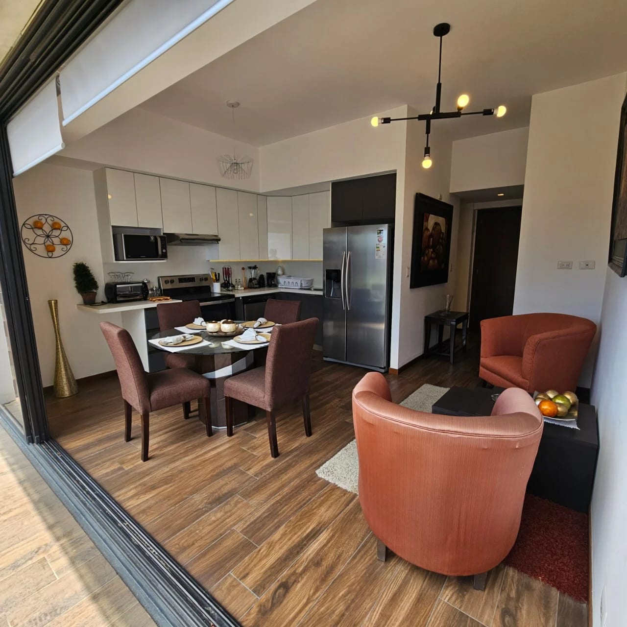 Apartamento amueblado en venta zona 10 Edif Casa Clara de 1 habita — Apartamento en Venta en Casa Clara, Zona 10, Guatemala, Ciudad — foto 1 de 11