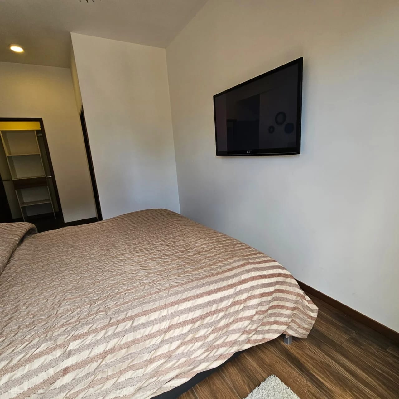 Apartamento amueblado en venta zona 10 Edif Casa Clara de 1 habita — Apartamento en Venta en Casa Clara, Zona 10, Guatemala, Ciudad — foto 7 de 11