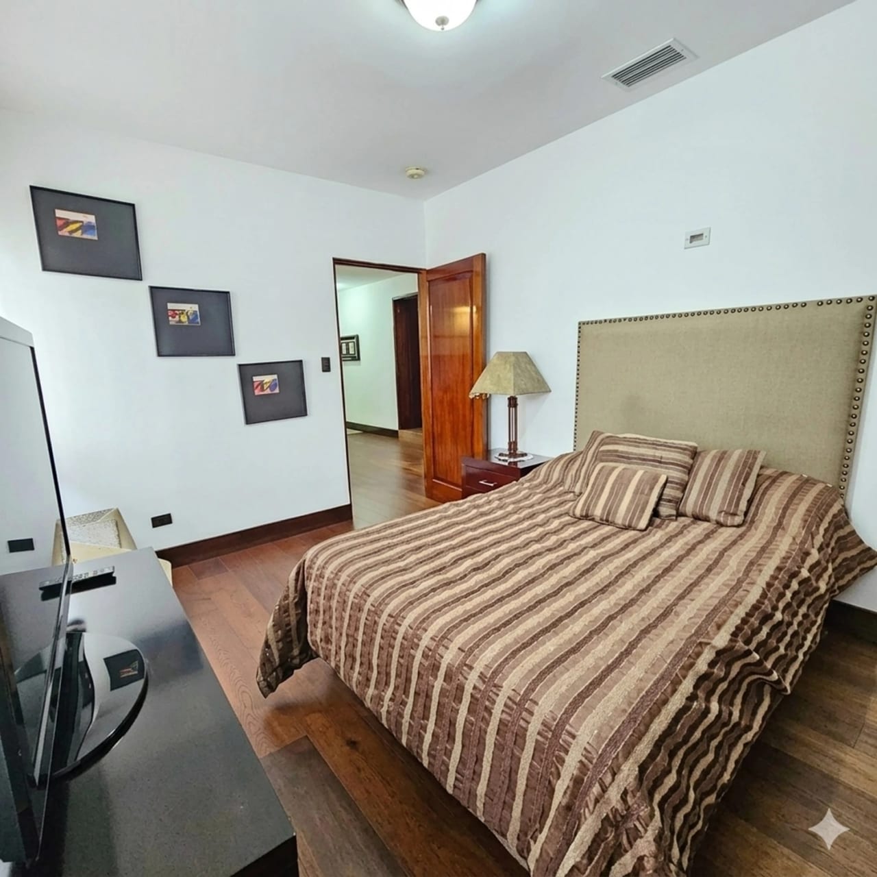 Apartamento en venta zona 10 Edificio Morada Acueducto 3 habitaciones — Apartamento en Venta en Moradas del Acueducto, Zona 10, Guatemala, Ciudad — foto 9 de 15