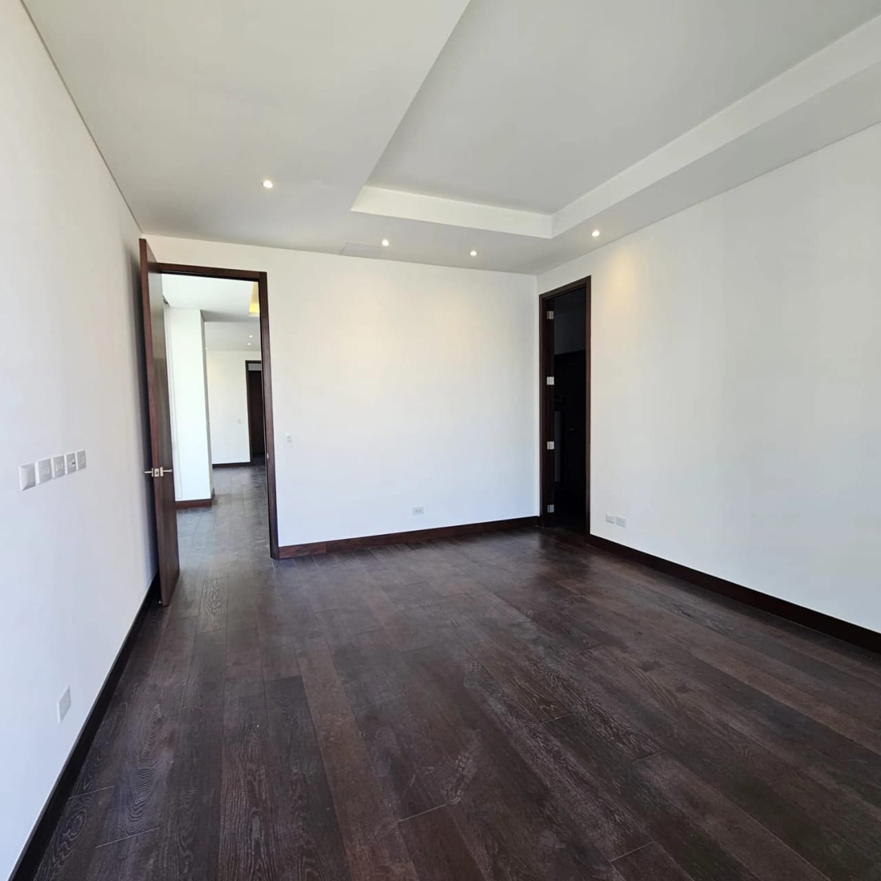 Apartamento en renta zona 14 edificio Echo, 2 habitaciones 169 m² 2 parqueos — Apartamento en Alquiler en Echo, Zona 14, Guatemala, Ciudad — foto 8 de 16