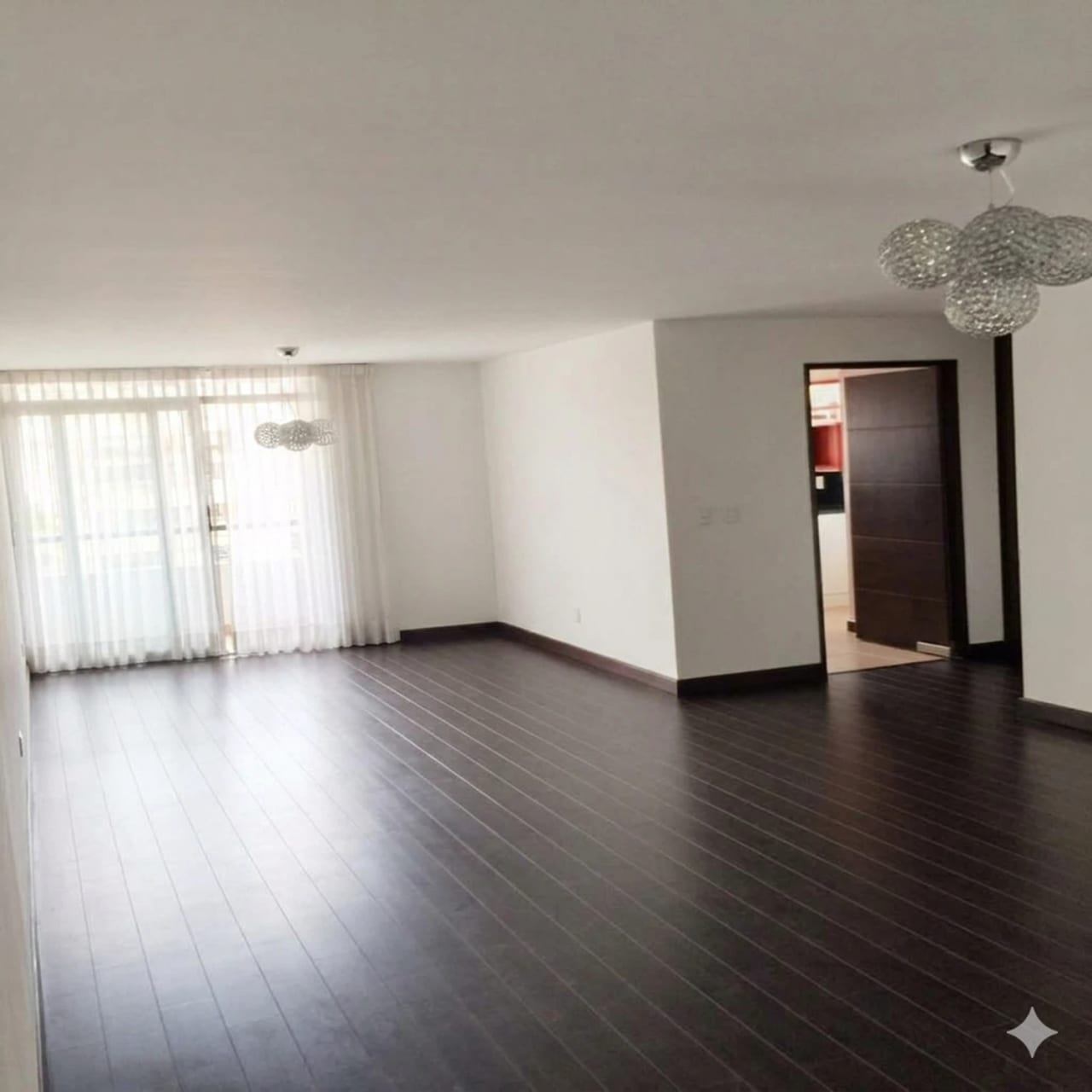 Apartamento en renta zona 14 edificio Attica de 3 habitaciones + 2 par — Apartamento en Alquiler en Attica, Zona 14, Guatemala, Ciudad — foto 2 de 11