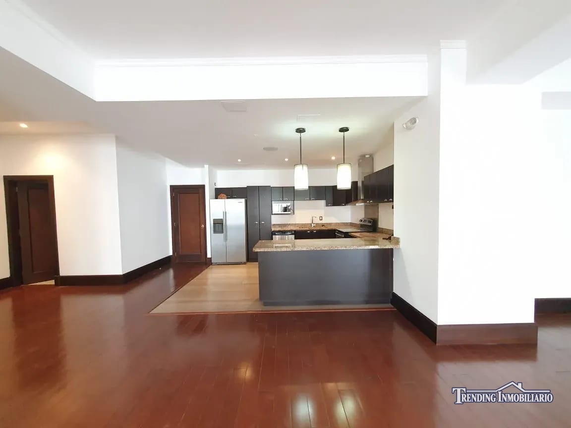 Apartamento en renta zona 16 Granada Cayalá de 3 habitaciones — Apartamento en Alquiler en Ciudad Cayalá, Zona 16, Guatemala, Ciudad — foto 1 de 10