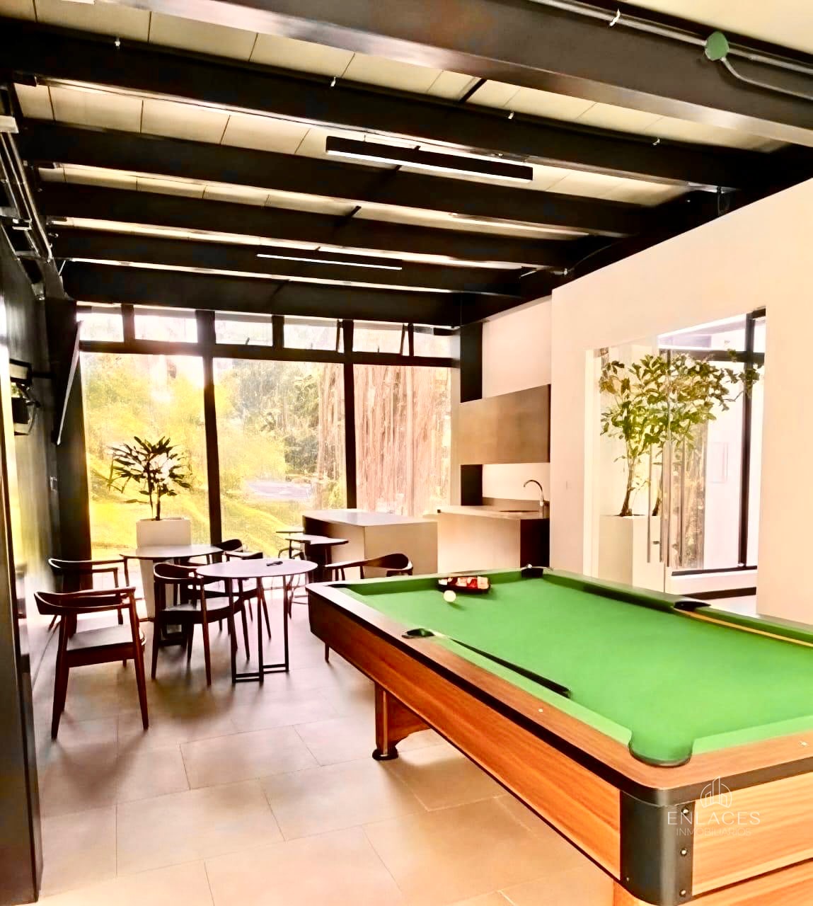 Km. 14 CAES • Apartamento Tipo Estudio en Renta • Edificio O2 - 8