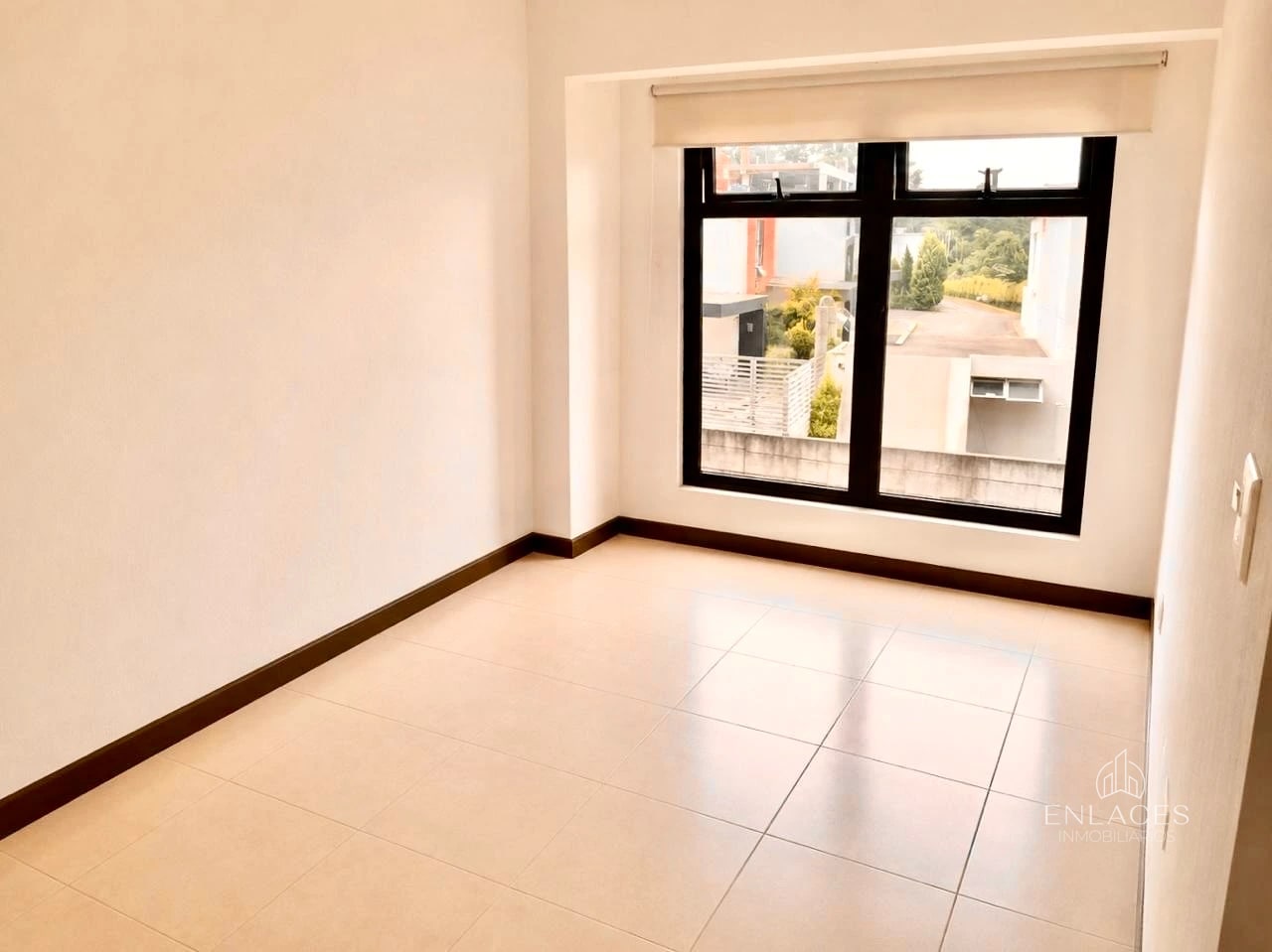 Km 20.5 CAES • Townhouse en Renta • Club Residencial Alika — Apartamento en Alquiler en Álika Club Residencial, Carretera a El Salvador, Guatemala, Ciudad — foto 6 de 11