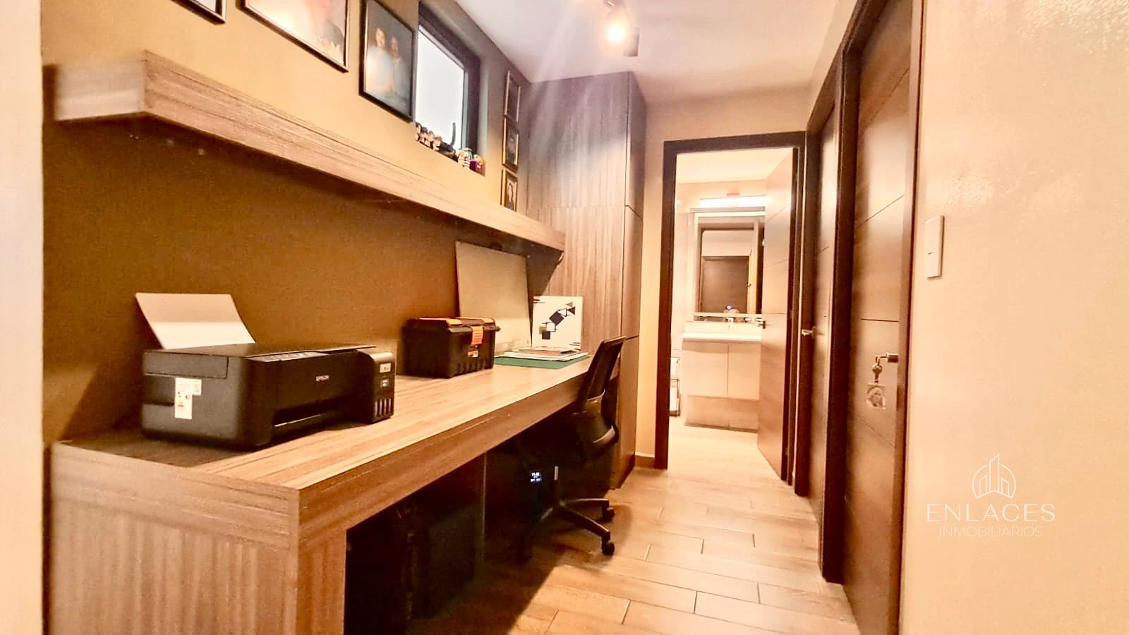 Zona 15 • Apartamento en Venta • Edificio Parque 15 — Apartamento en Venta en Parque 15, Zona 15, Guatemala, Ciudad — foto 2 de 17