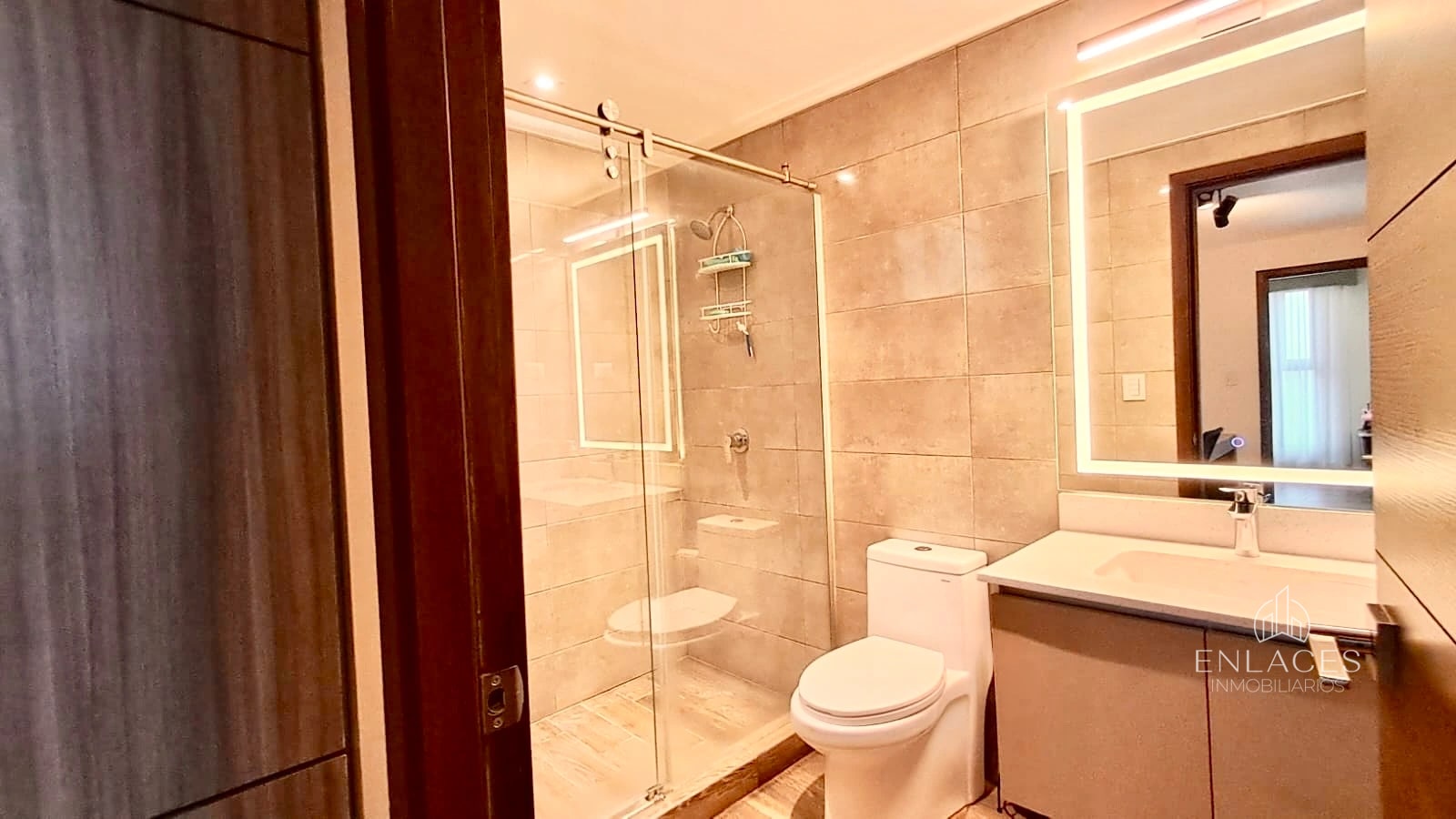 Zona 15 • Apartamento en Venta • Edificio Parque 15 — Apartamento en Venta en Parque 15, Zona 15, Guatemala, Ciudad — foto 6 de 17
