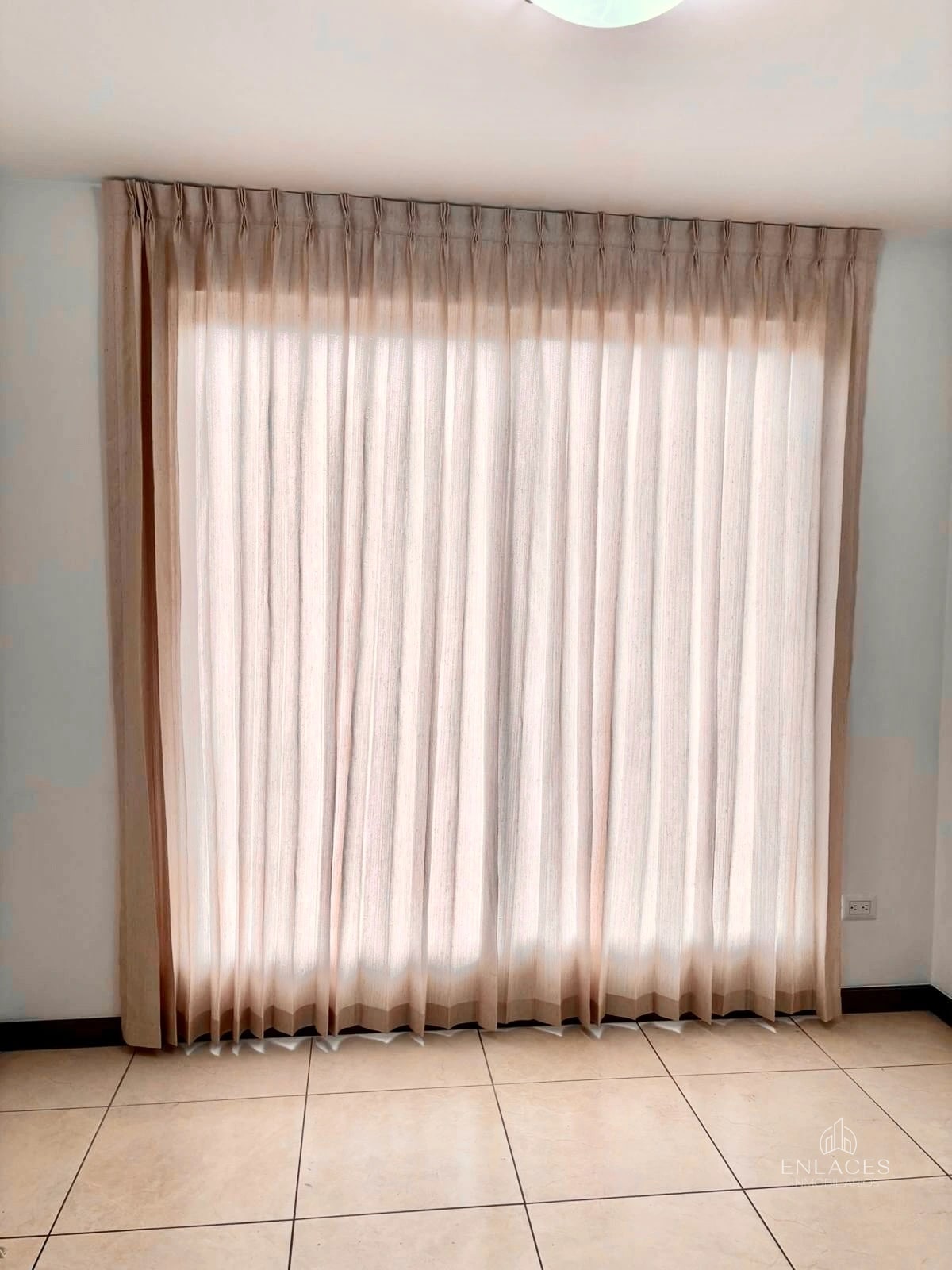 Zona 7 • Apartamento en Renta • Edificio Pórtico — Apartamento en Alquiler en Zona 7, Guatemala, Ciudad — foto 11 de 15