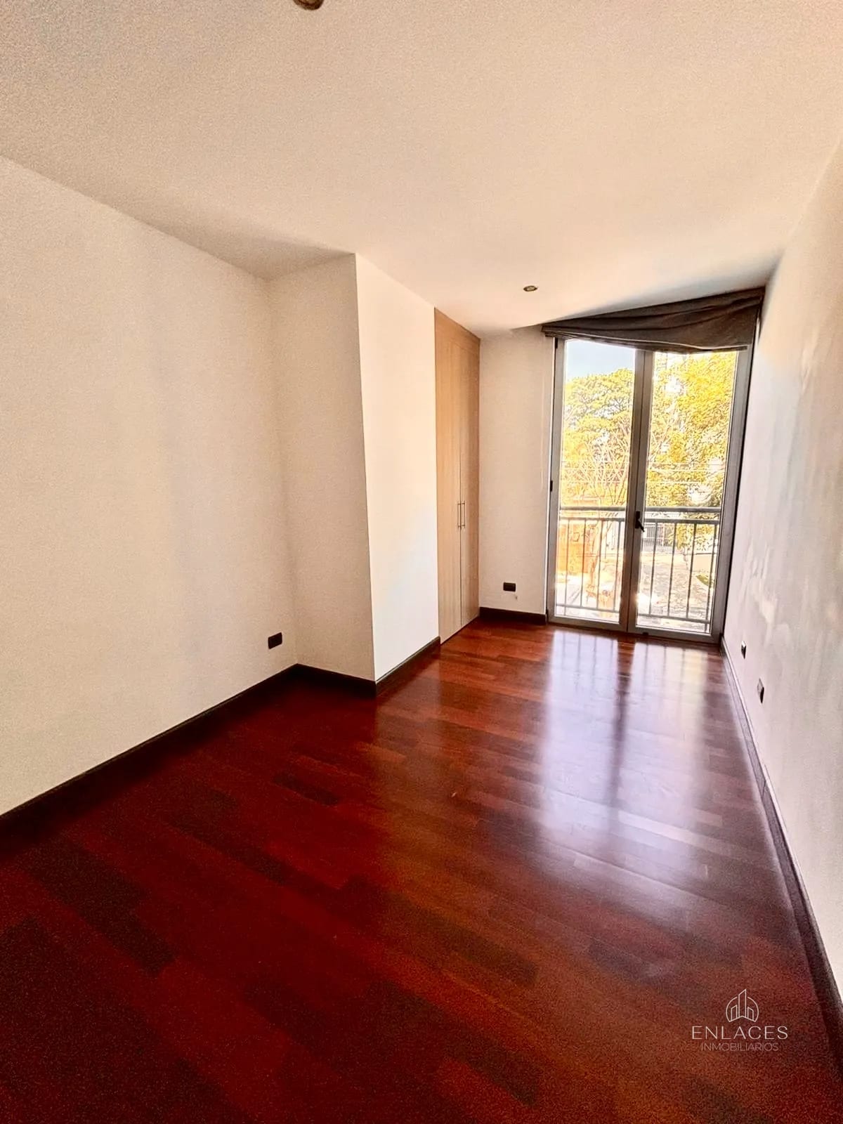 Zona 15 VH1 • Apartamento en Renta • Edificio Midori — Apartamento en Alquiler en Midori, Zona 15, Guatemala, Ciudad — foto 6 de 13