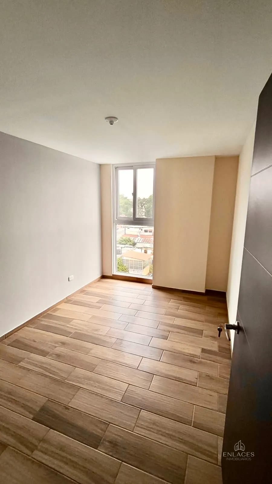 Zona 2 de Mixco • Apartamento en Venta • Torre Zentia — Apartamento en Venta en Torre Zentia, Zona 2 Mixco, Guatemala, Ciudad — foto 8 de 10