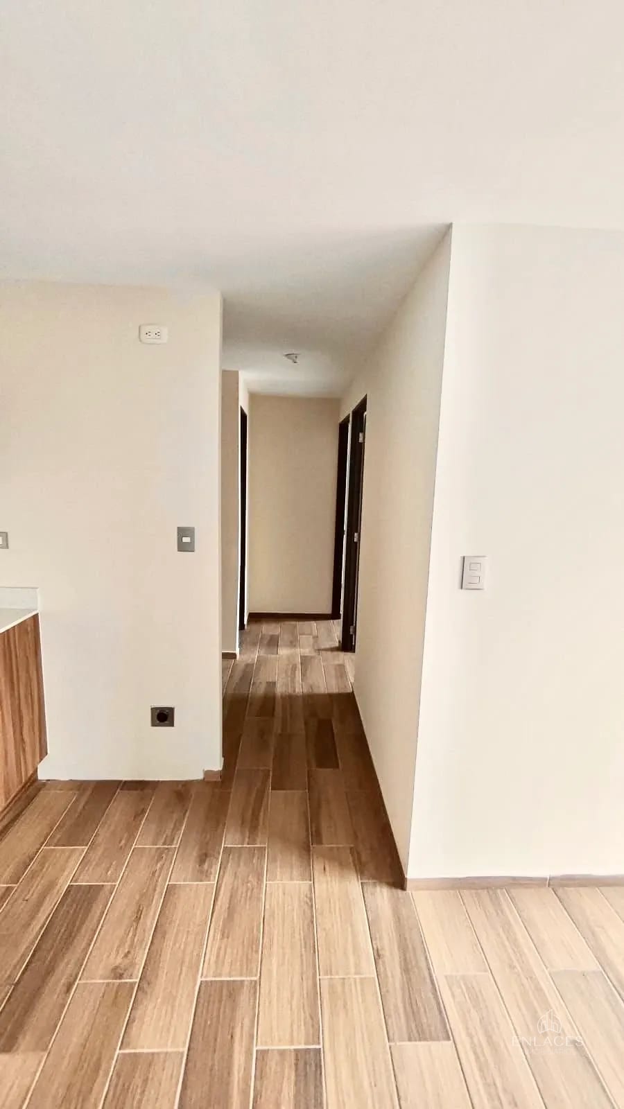 Zona 2 de Mixco • Apartamento en Venta • Torre Zentia — Apartamento en Venta en Torre Zentia, Zona 2 Mixco, Guatemala, Ciudad — foto 4 de 10