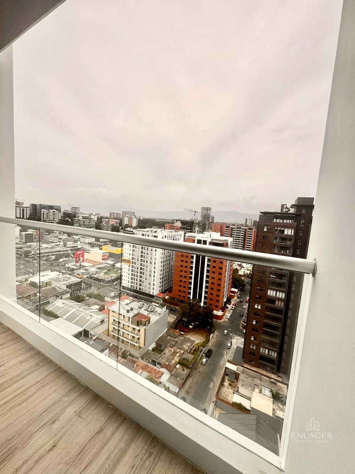 Zona 10 • Apartamento Nuevo en Venta • Edificio Neo 2 — Apartamento en Venta en Neo Apartamentos, Zona 10, Guatemala, Ciudad — foto 10 de 16