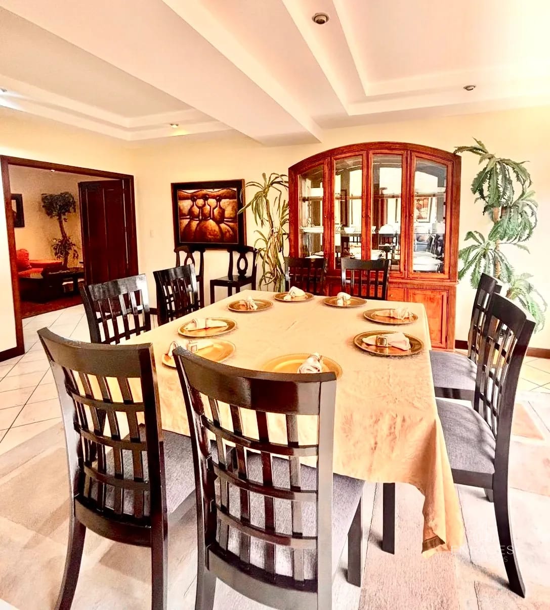 Zona 10 • Apartamento Amueblado en Renta/Venta • Edificio Milenia — Apartamento en Alquiler en Milenia, Zona 10, Guatemala, Ciudad — foto 4 de 10