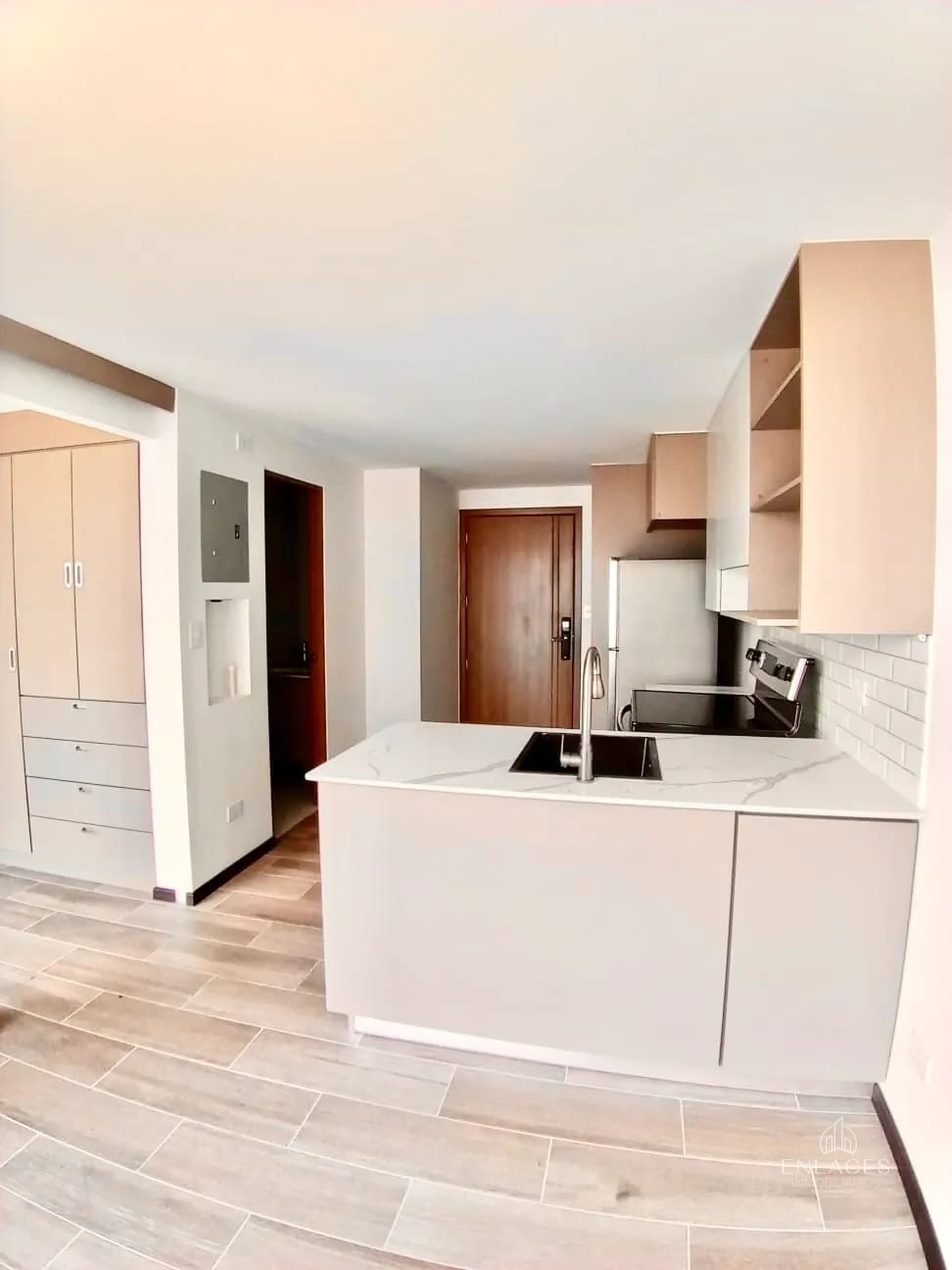 Zona 10 • Apartamento en Venta • Edificio Biko — Apartamento en Venta en Biko, Zona 10, Guatemala, Ciudad — foto 3 de 15
