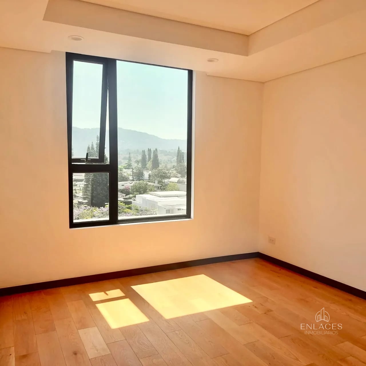 Zona 14 • Apartamento en Venta • Edificio Reserva 5ta. Avenida — Apartamento en Venta en Zona 14, Guatemala, Ciudad — foto 5 de 17