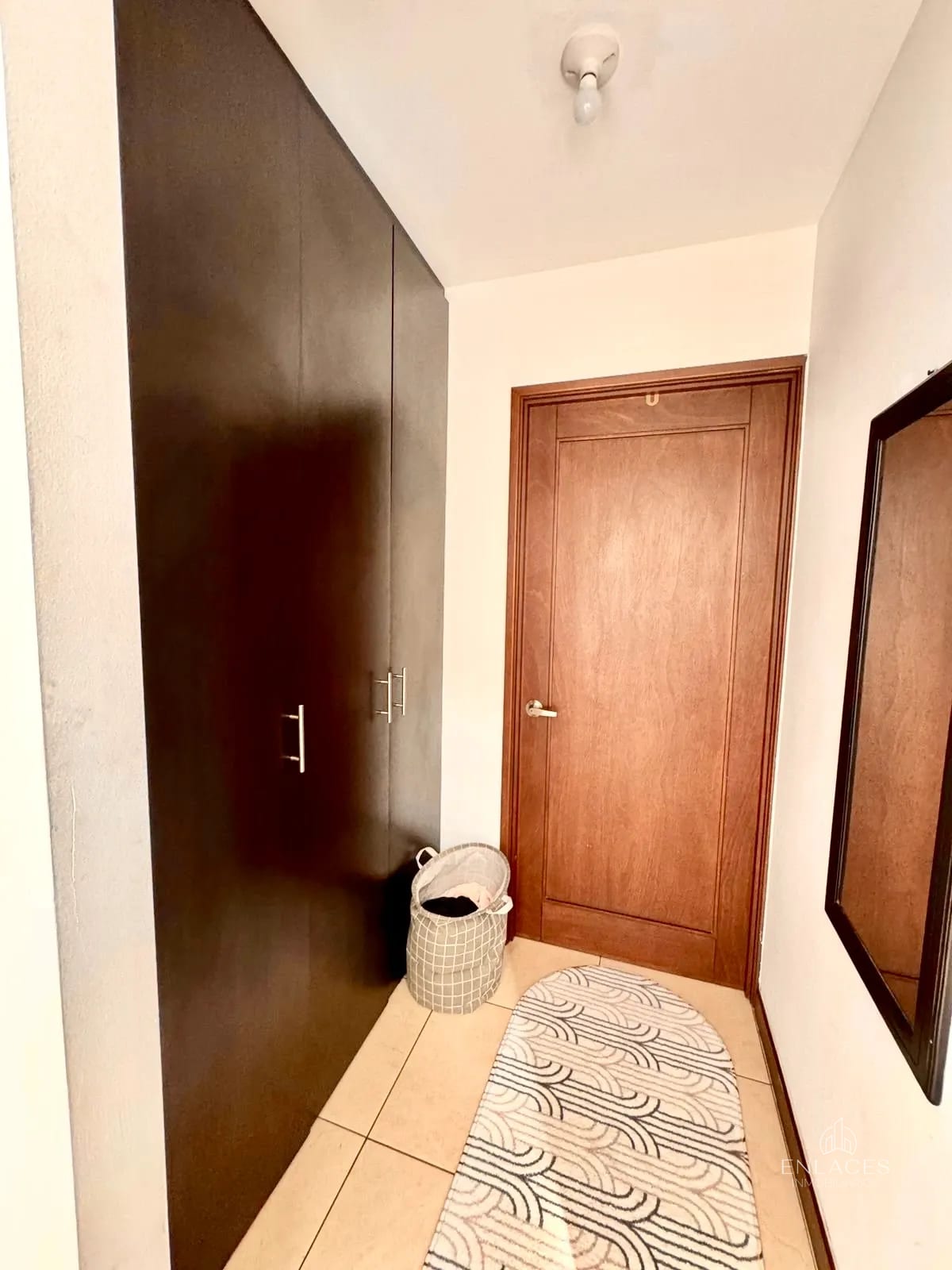 Zona 7 • Apartamento en Renta • Edificio Pórtico — Apartamento en Alquiler en Zona 7, Guatemala, Ciudad — foto 6 de 15