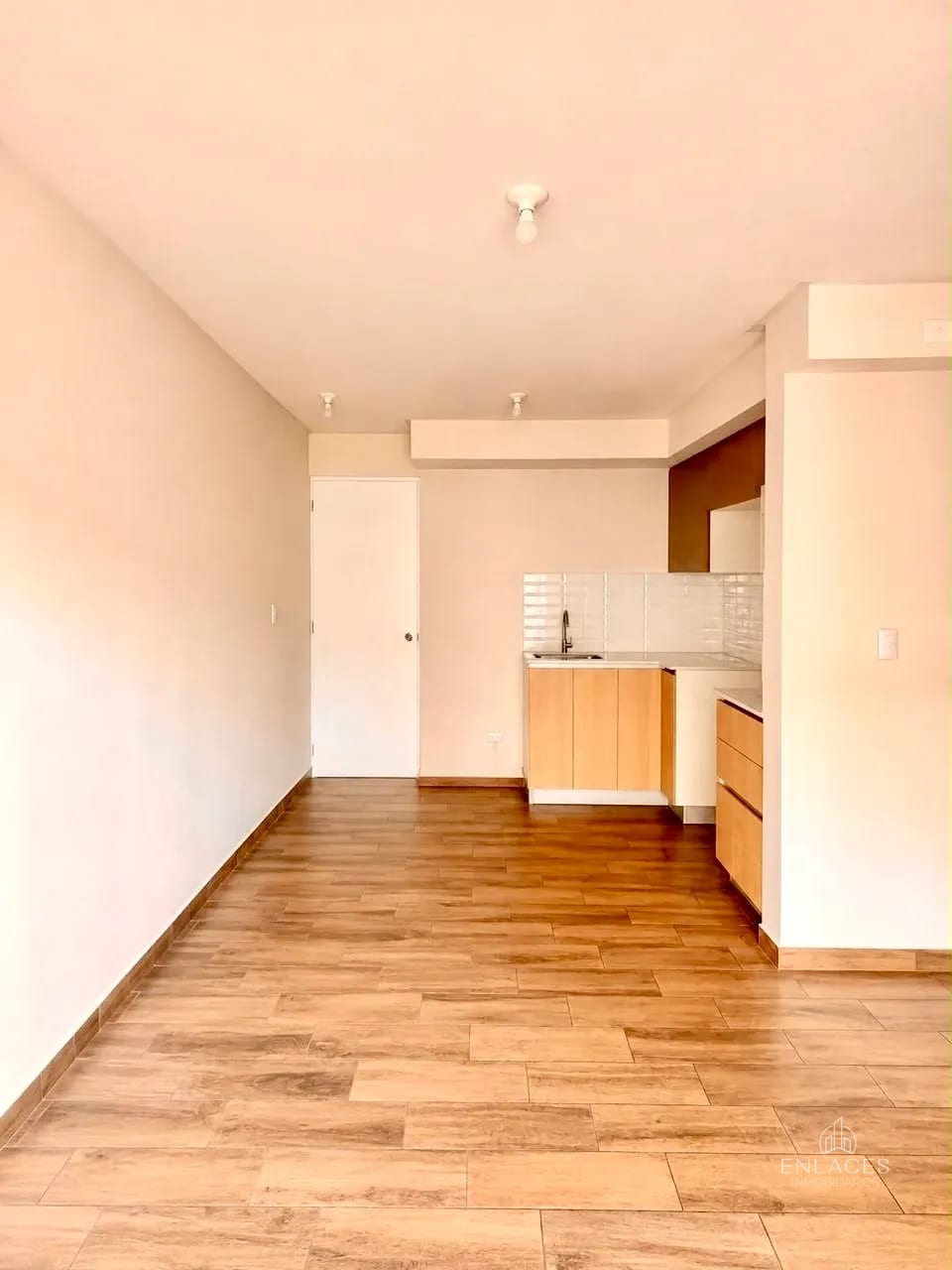 Zona 16 • Apartamento en Venta • Edificio Lares16 — Apartamento en Venta en Lares 16, Zona 16, Guatemala, Ciudad — foto 2 de 8