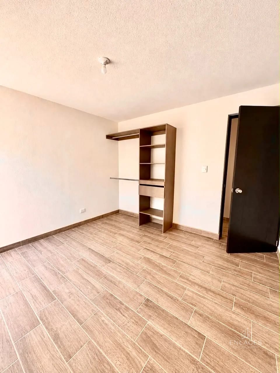 Km 19 Fraijanes • Apartamento en Renta • Edificio Tao Premier — Apartamento en Alquiler en Fraijanes, Carretera a El Salvador, Guatemala, Ciudad — foto 9 de 10