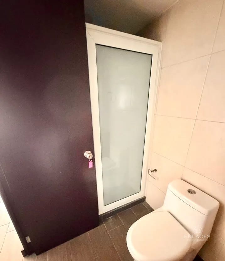 Condado Naranjo • Apartamento en Venta • Edificio Treo — Apartamento en Venta en Condado Naranjo, Zona 4 Mixco, Guatemala, Ciudad — foto 10 de 11