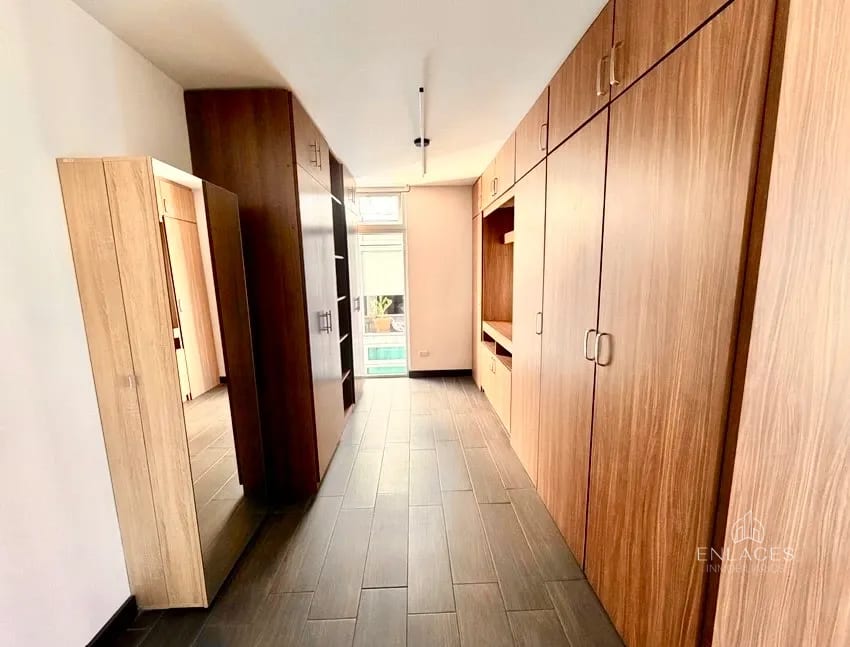 Condado Naranjo • Apartamento en Venta • Edificio Treo — Apartamento en Venta en Condado Naranjo, Zona 4 Mixco, Guatemala, Ciudad — foto 5 de 11