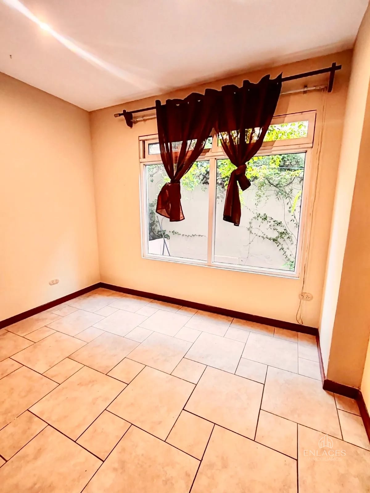 Km 9.5 CAES • Apartamento en Renta/Venta • Edificio Vista Bella — Apartamento en Alquiler en Carretera a El Salvador, Guatemala, Ciudad — foto 6 de 9