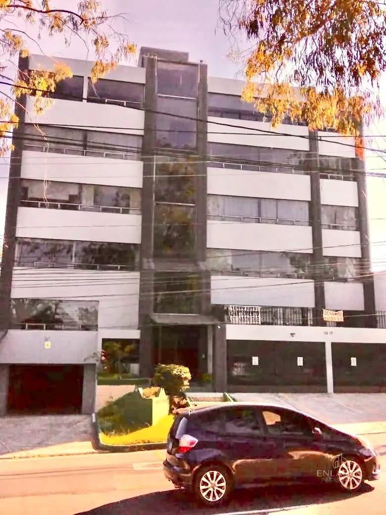 Zona 16 • Apartamento en Renta • Edificio Andes de la Montaña — Apartamento en Alquiler en Zona 16, Guatemala, Ciudad — foto 10 de 12