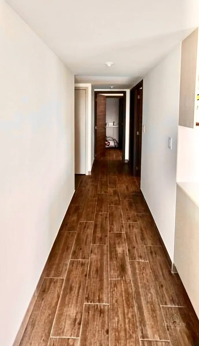 Zona 4 • Apartamento en Renta • Edificio Modra — Apartamento en Alquiler en Modra, Zona 4, Guatemala, Ciudad — foto 5 de 10