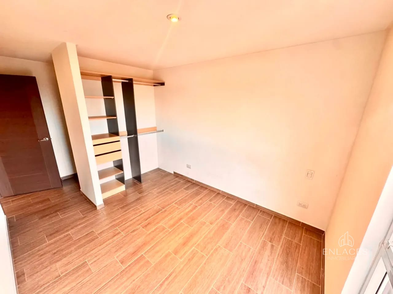 Zona 7 • Apartamento en Renta • Edificio Parque Mateo — Apartamento en Alquiler en Parque Mateo, Zona 7, Guatemala, Ciudad — foto 16 de 16