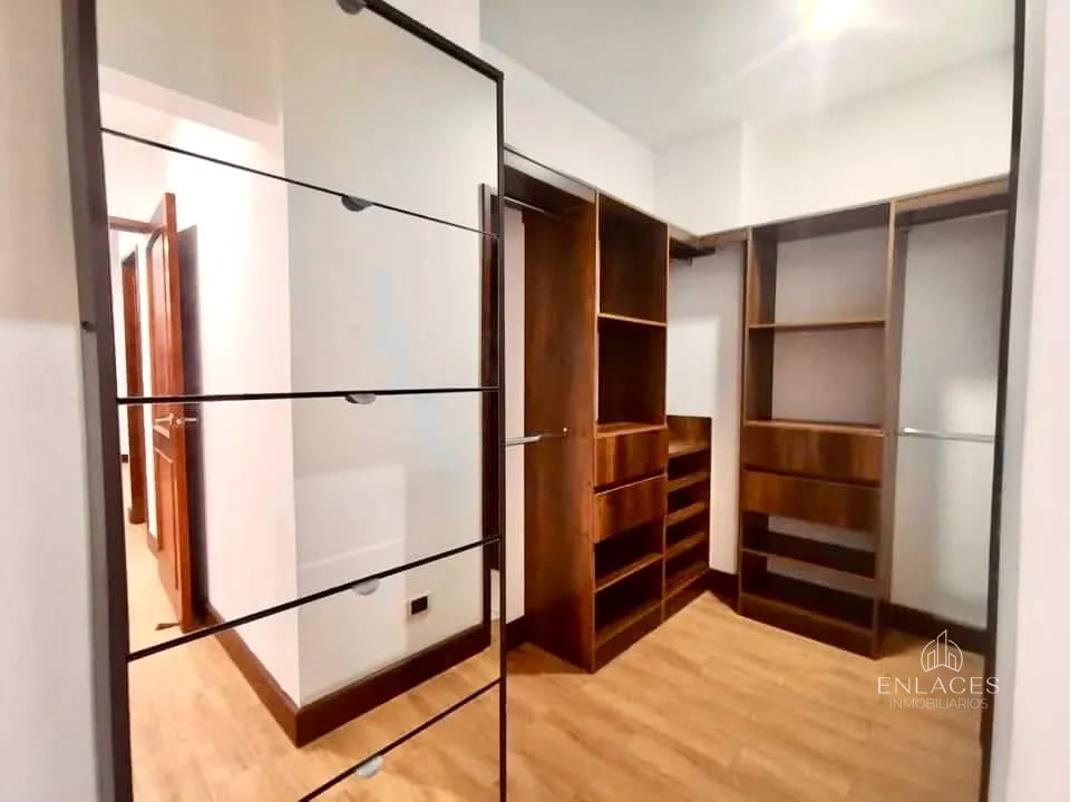 Zona 10 • Apartamento en Renta • Torre Oakland 1 — Apartamento en Alquiler en Zona 10, Guatemala, Ciudad — foto 16 de 17