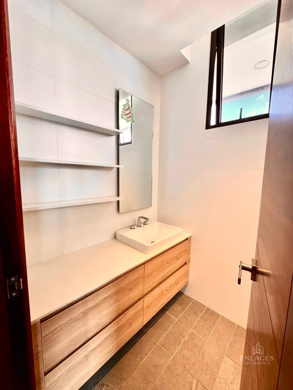 Zona 15 VH2 • Apartamento en Renta • Edificio Vhista — Apartamento en Alquiler en Vhista, Zona 15, Guatemala, Ciudad — foto 9 de 13