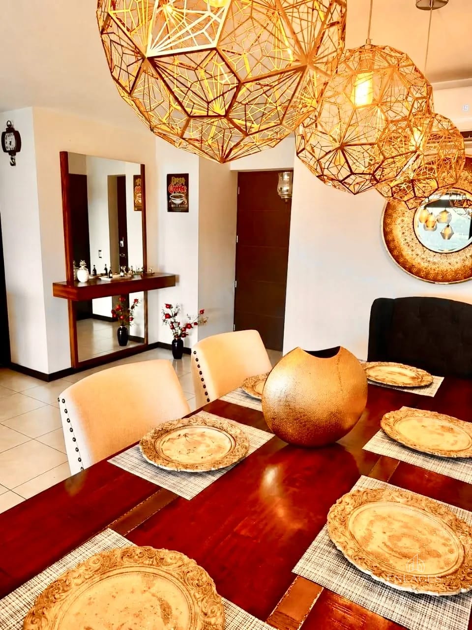 Zona 11 • Apartamento Amueblado en Venta • Edificio Mirage — Apartamento en Venta en Mirage las charcas, Zona 11, Guatemala, Ciudad — foto 4 de 11