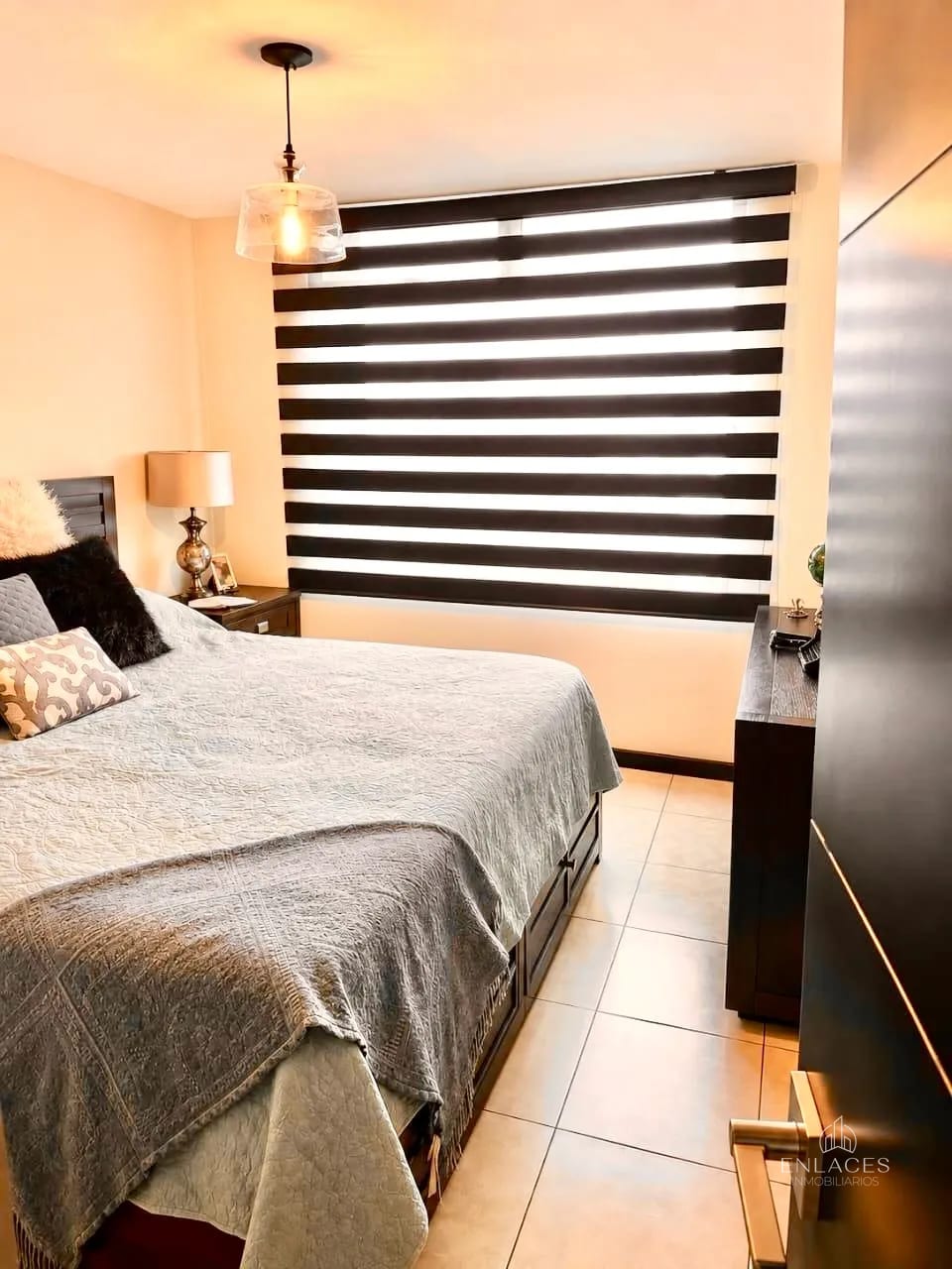 Zona 11 • Apartamento Amueblado en Venta • Edificio Mirage — Apartamento en Venta en Mirage las charcas, Zona 11, Guatemala, Ciudad — foto 10 de 11