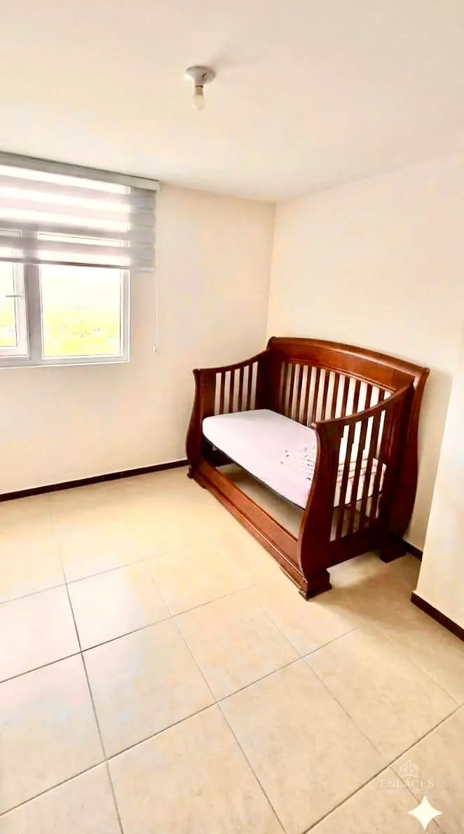 Zona 11 • Apartamento en Venta • Edificio Parque San Jorge — Apartamento en Venta en Parque San Jorge, Zona 11, Guatemala, Ciudad — foto 4 de 11