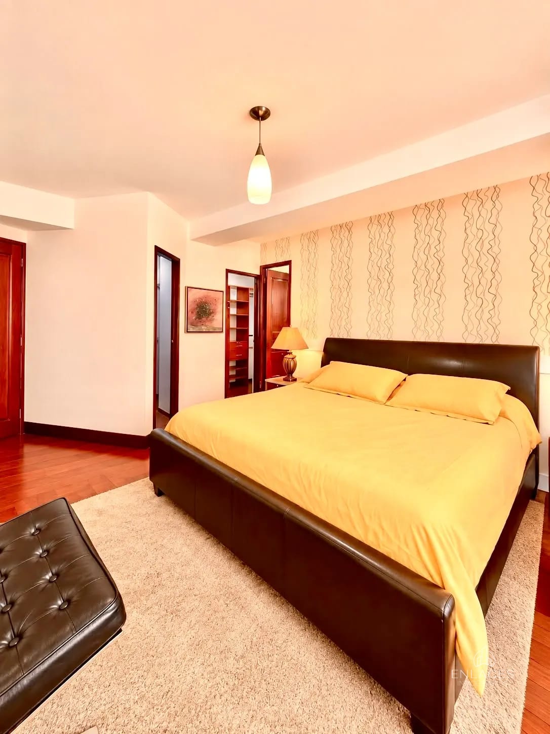 Zona 10 • Apartamento Amueblado en Renta/Venta • Moradas del Acueducto — Apartamento en Alquiler en Moradas del Acueducto, Zona 10, Guatemala, Ciudad — foto 6 de 9