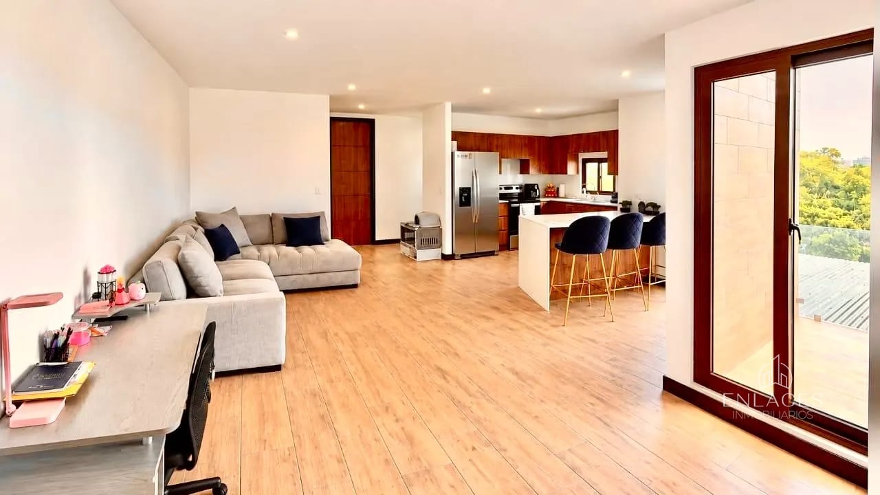Zona 10 • Apartamento en Venta • Edificio Marqués de Oakland — Apartamento en Venta en Marques de Oakland, Zona 10, Guatemala, Ciudad — foto 4 de 11