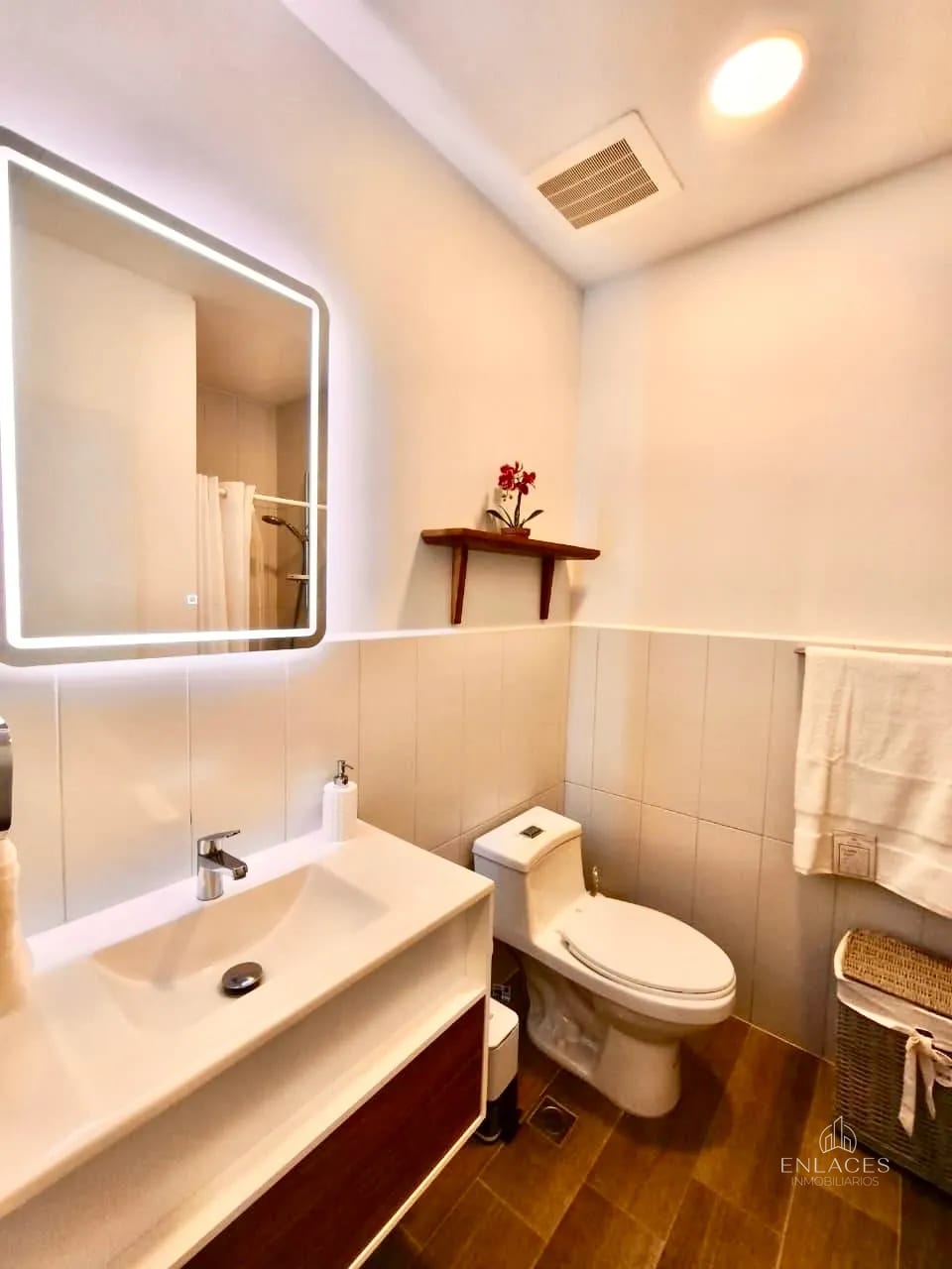 Zona 13 • Apartamento Amueblado en Venta • Edificio Narama — Apartamento en Venta en Narama, Zona 13, Guatemala, Ciudad — foto 5 de 16