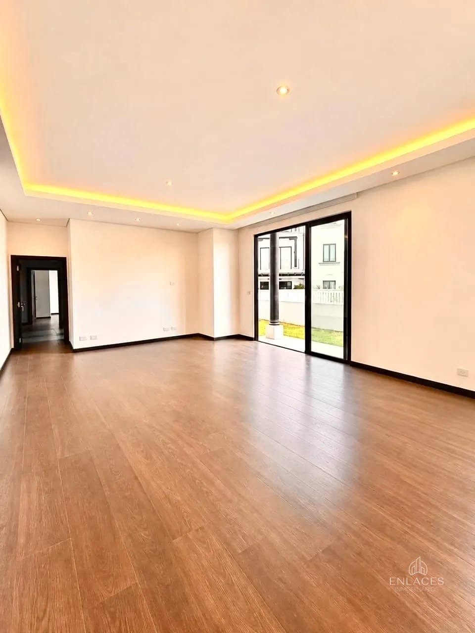 Zona 16 • Apartamento en Renta/Venta • Nogales 1, Cayalá — Apartamento en Alquiler en Nogales de Cayalá, Zona 16, Guatemala, Ciudad — foto 4 de 11