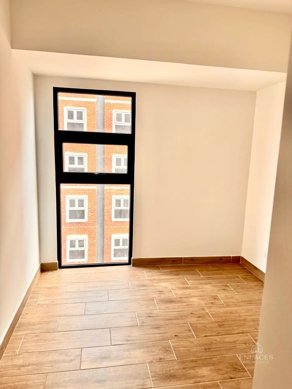 Zona 4 • Apartamento en Venta • Edificio Modra II — Apartamento en Venta en Modra II, Zona 4, Guatemala, Ciudad — foto 9 de 14