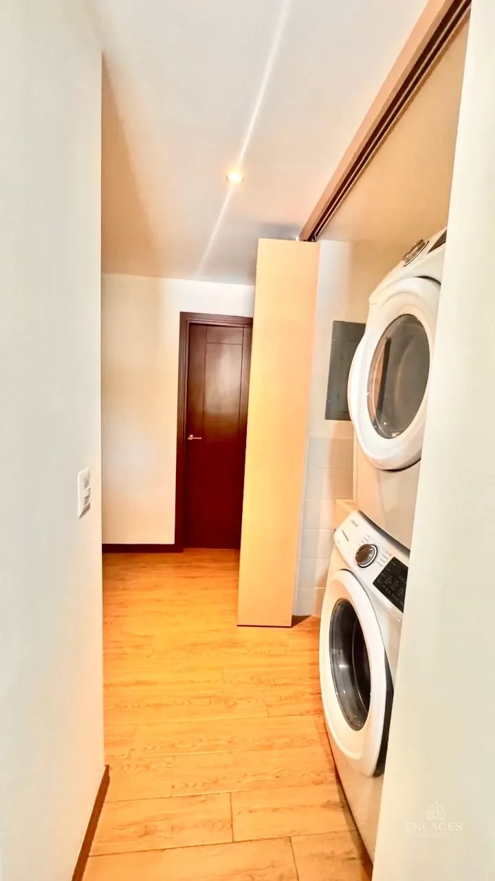 Zona 15 VH I • Apartamento en Venta • Edificio El Refugio de Alcalá — Apartamento en Venta en El Refugio de Alcalá, Zona 15, Guatemala, Ciudad — foto 4 de 11
