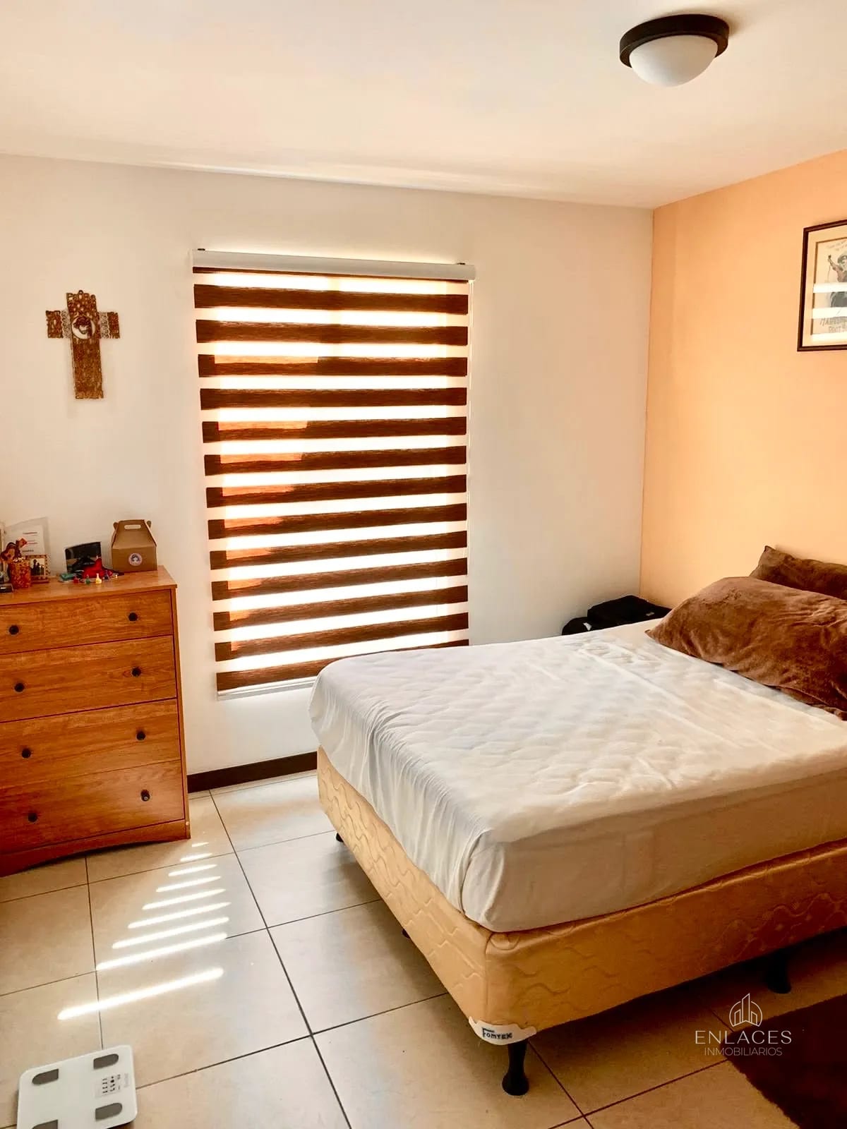 Zona 7 • Apartamento en Renta • Edificio Pórtico — Apartamento en Alquiler en Zona 7, Guatemala, Ciudad — foto 5 de 12