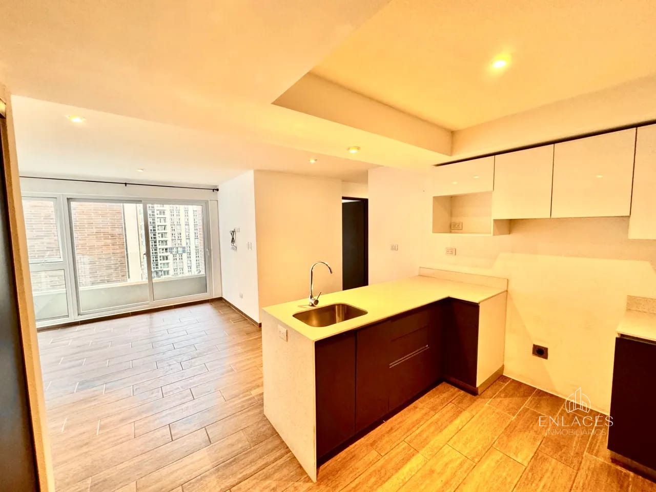 Zona 7 • Apartamento en Venta • Parque Mateo — Apartamento en Venta en Parque Mateo, Zona 7, Guatemala, Ciudad — foto 3 de 14