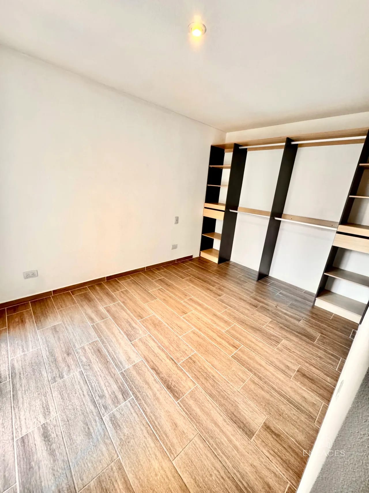 Zona 7 • Apartamento en Venta • Parque Mateo — Apartamento en Venta en Parque Mateo, Zona 7, Guatemala, Ciudad — foto 9 de 14